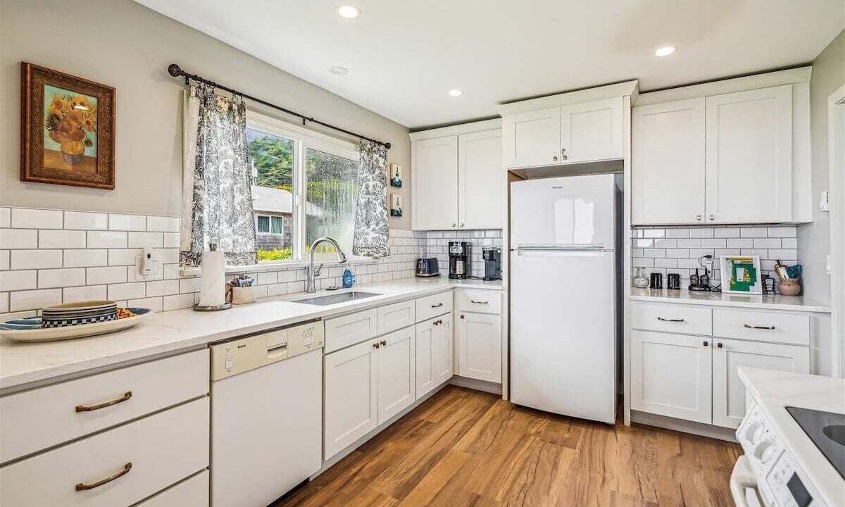 Photo of Others in Arch Cape