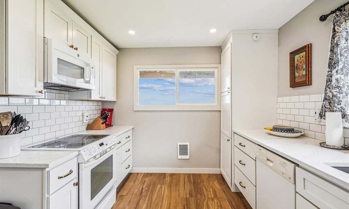 Photo of Others in Arch Cape