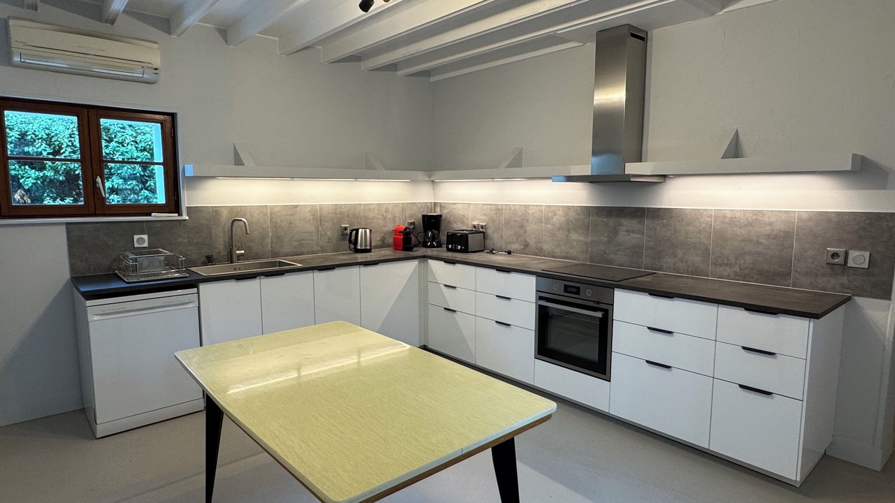 Photo of Kitchen in Ecretteville-sur-Mer