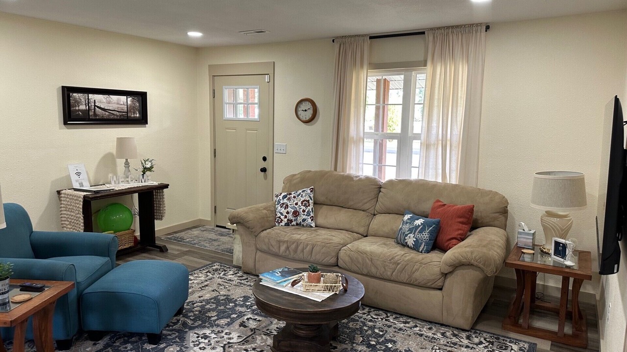 Photo of Livingroom in Houston