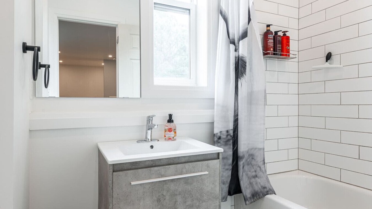 Photo of Bathroom in Stratford