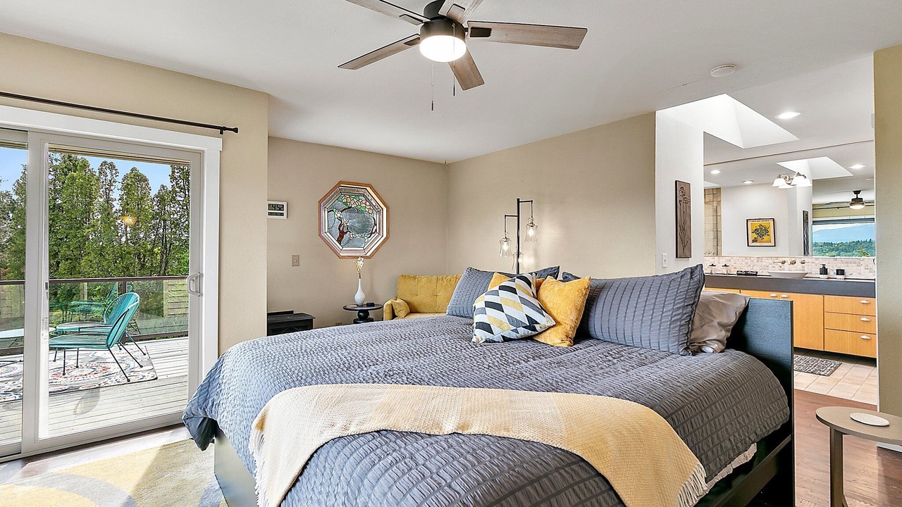 Photo of Others in Auburn