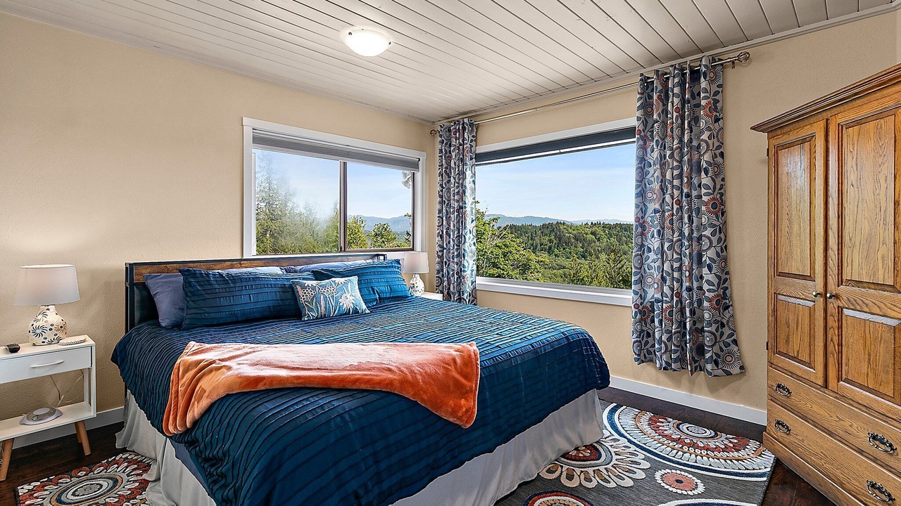 Photo of Bedroom in Auburn