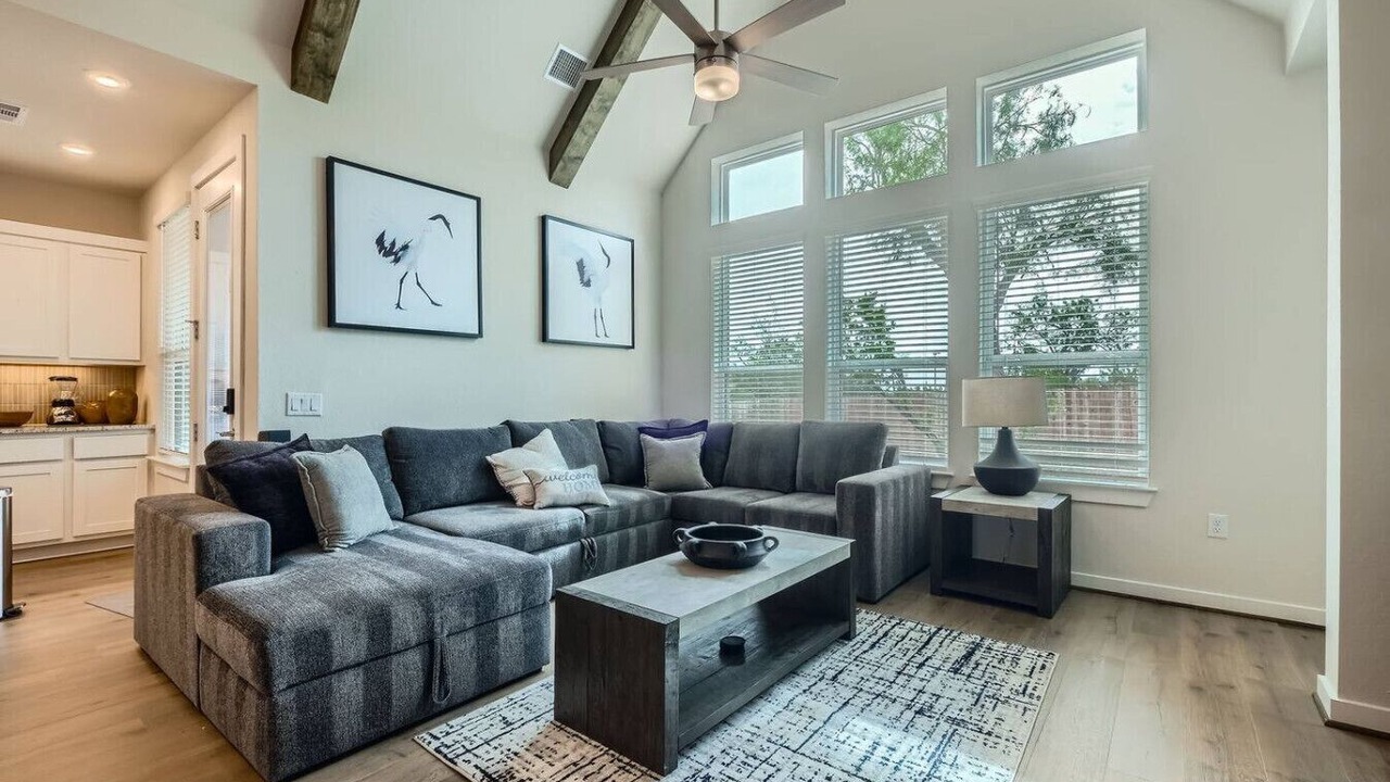 Photo of Livingroom in Southside