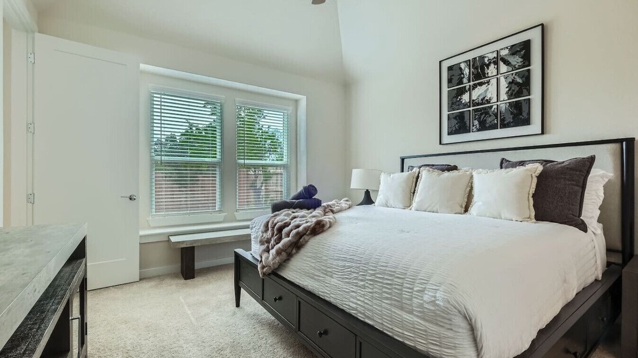 Photo of Bedroom in Southside