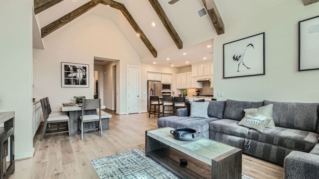 Photo of Livingroom in Southside