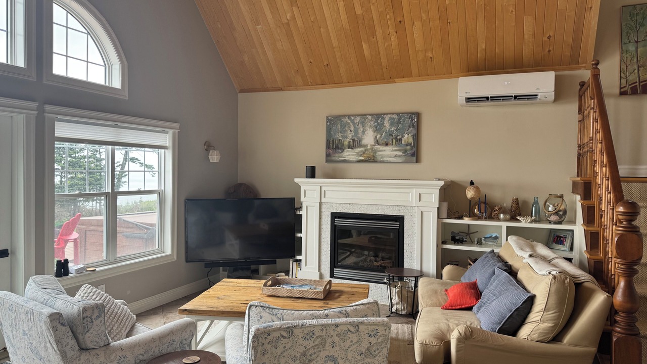 Photo of Livingroom in Black Rock