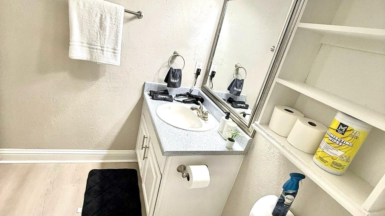 Photo of Bathroom in Addison