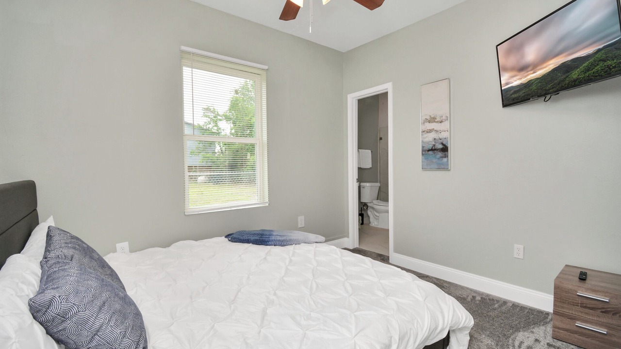 Photo of Bedroom in Greater East End
