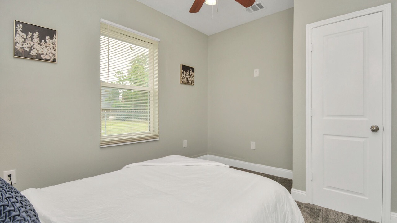 Photo of Bedroom in Greater East End