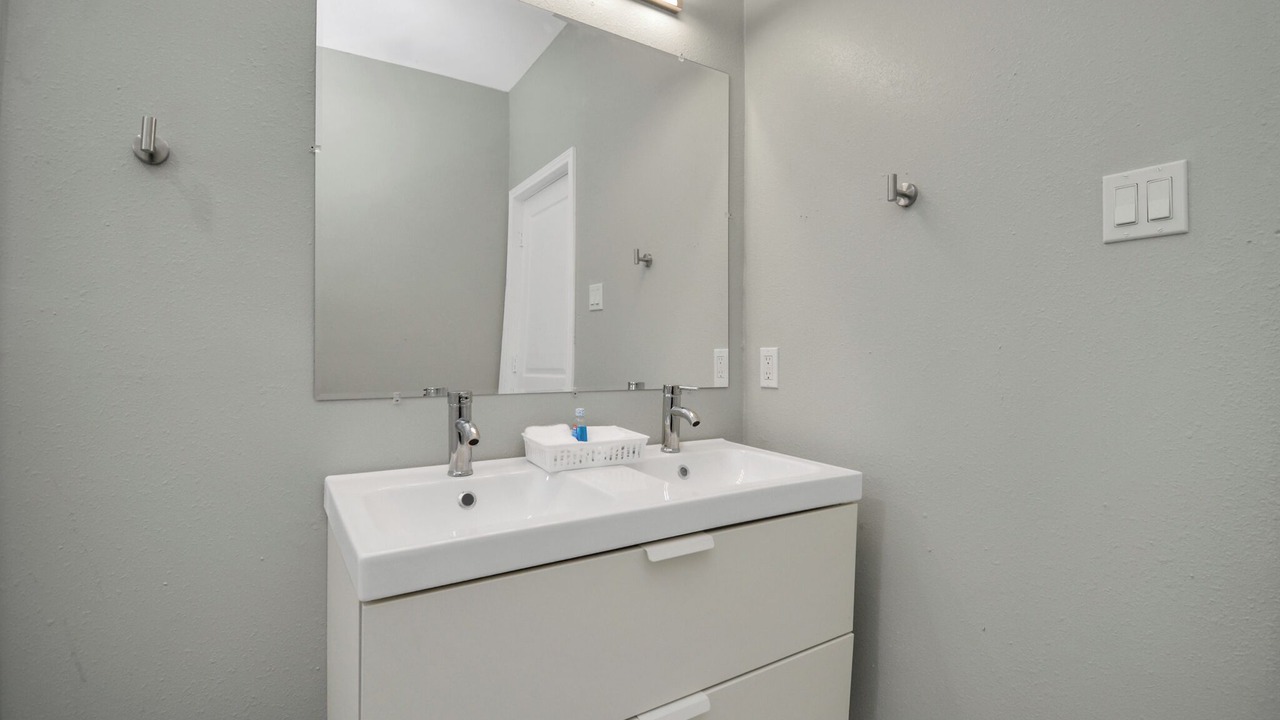 Photo of Bathroom in Greater East End