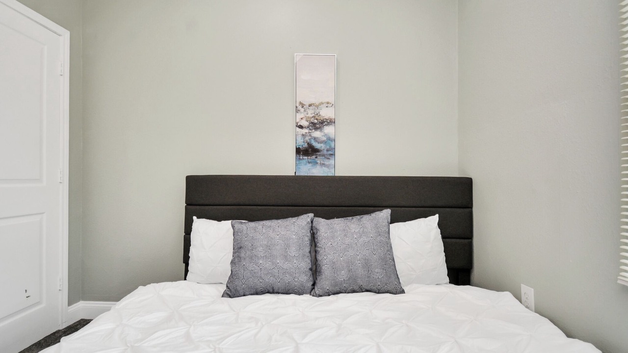 Photo of Bedroom in Greater East End