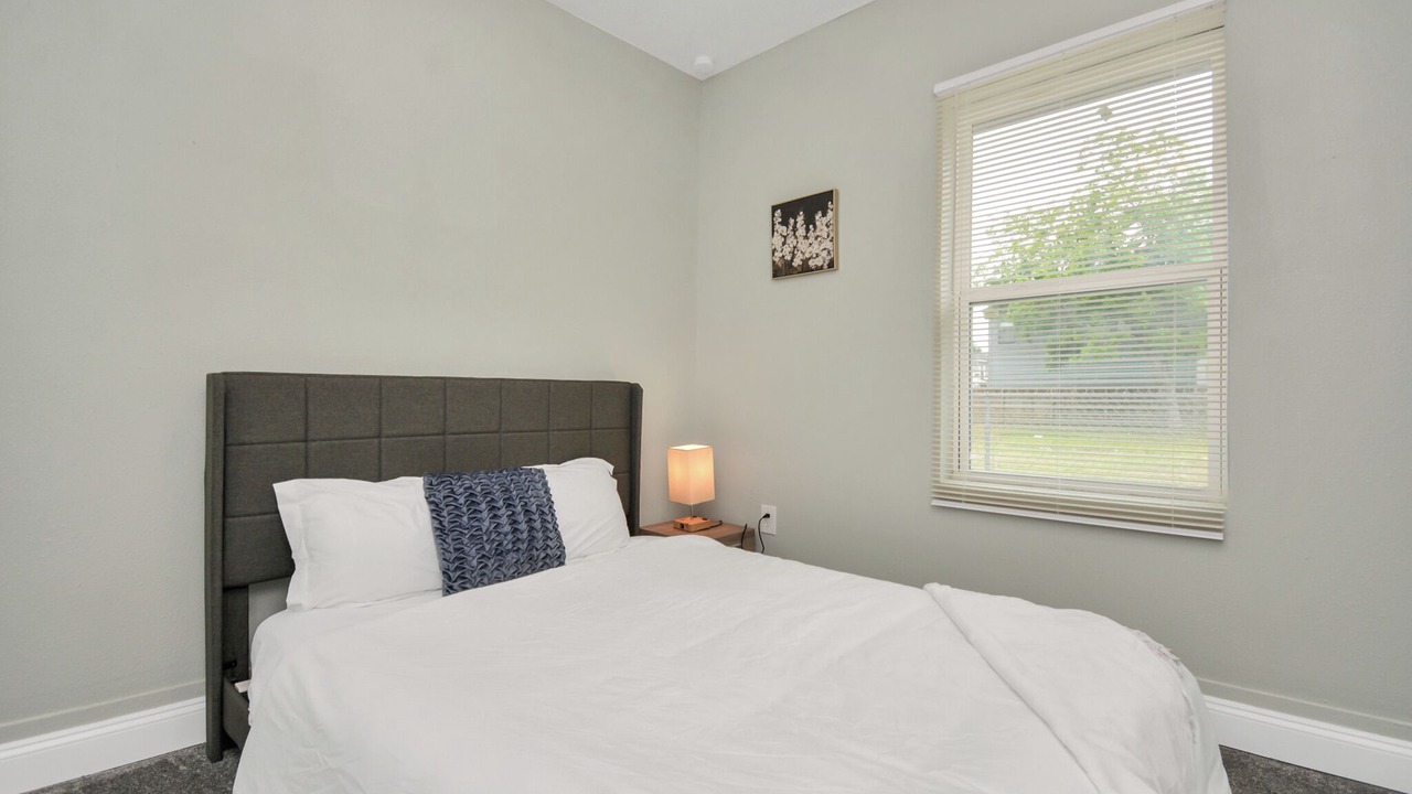 Photo of Bedroom in Greater East End