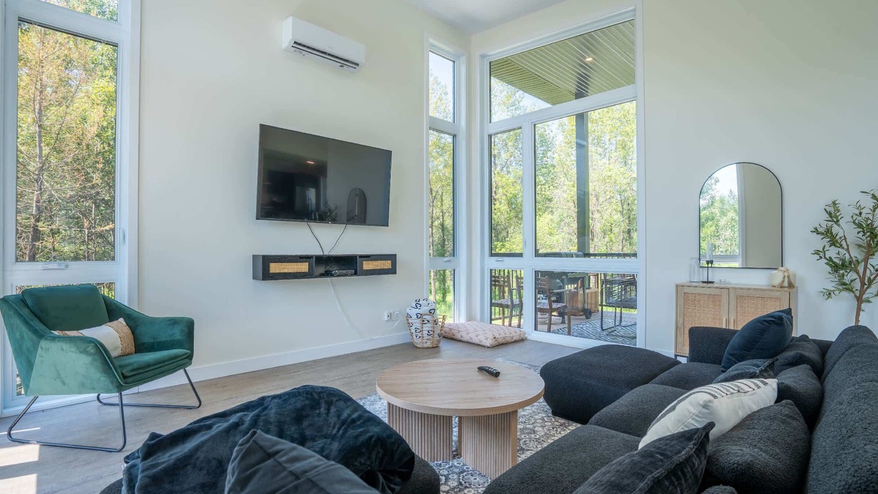 Photo of Livingroom in Weedon