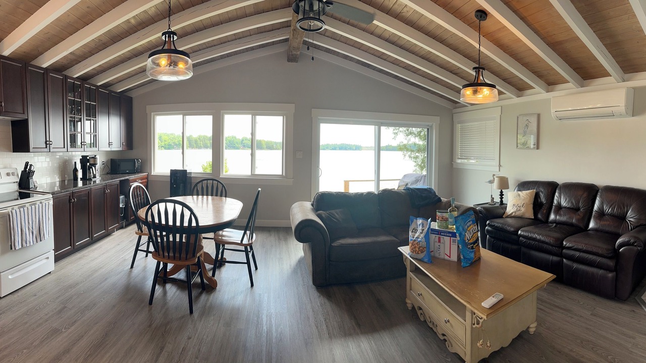 Photo of Livingroom in Tay Valley