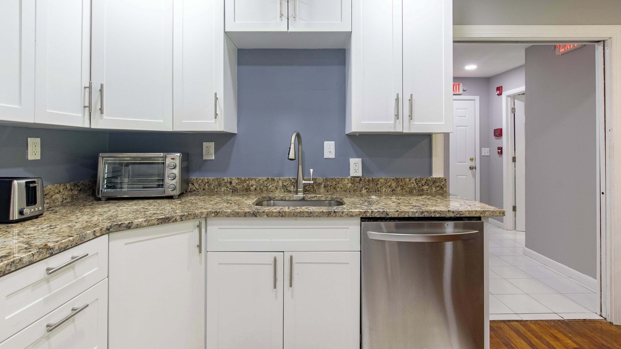 Photo of Kitchen in Newark