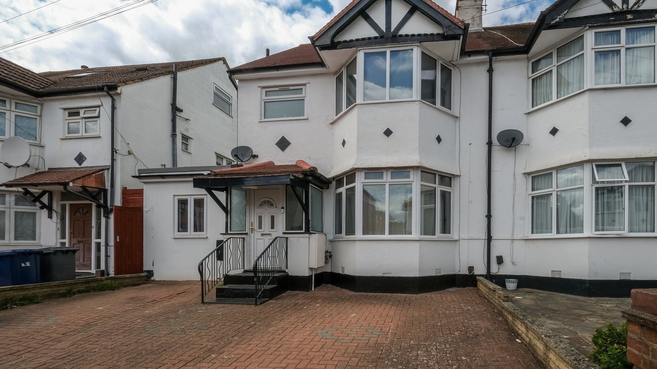 Photo of Outdoor in Edgware