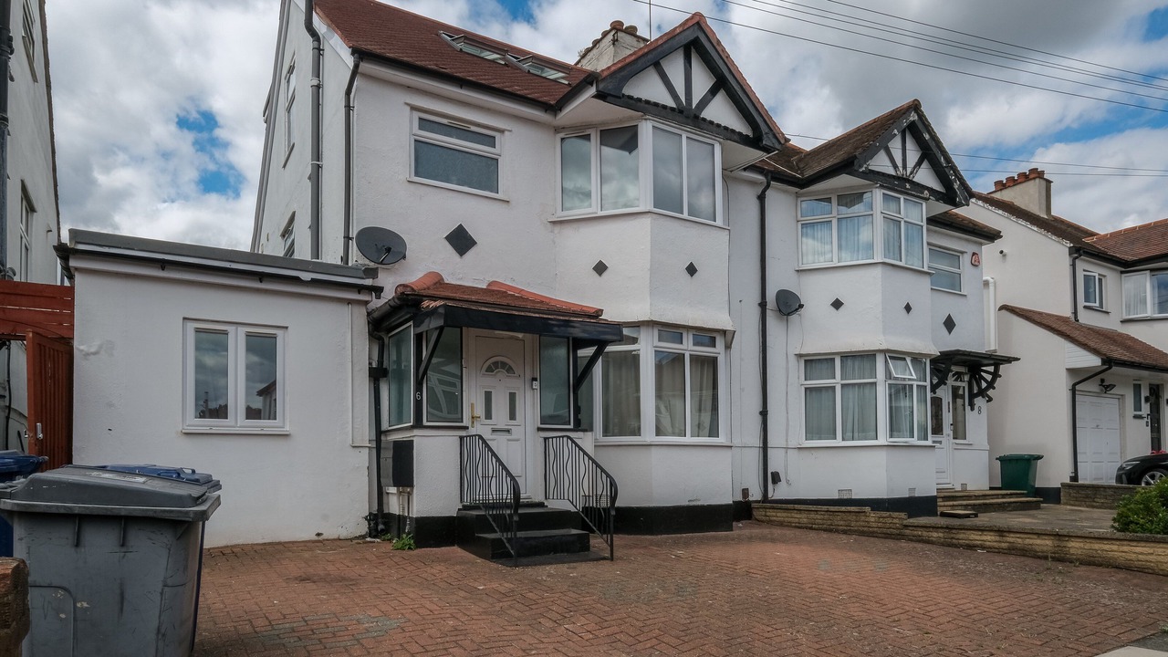 Photo of Outdoor in Edgware