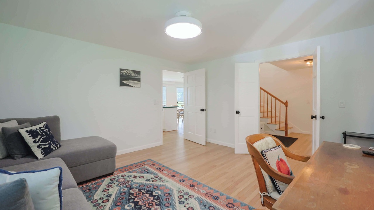 Photo of Livingroom in Monument Beach