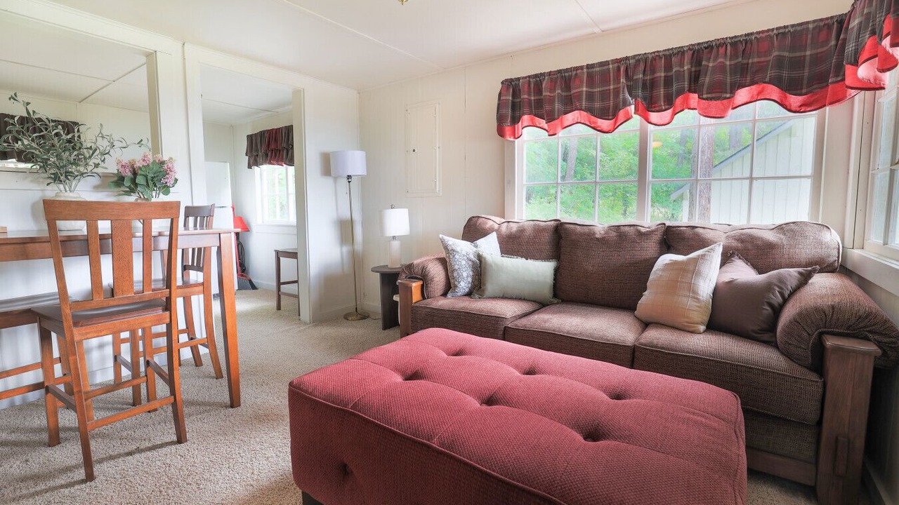 Photo of Livingroom in Colville