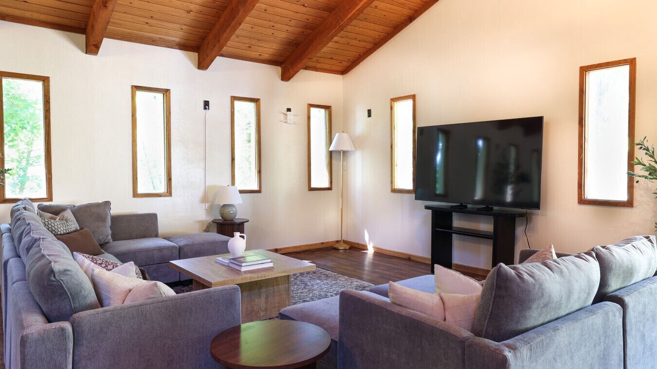 Photo of Livingroom in Colville