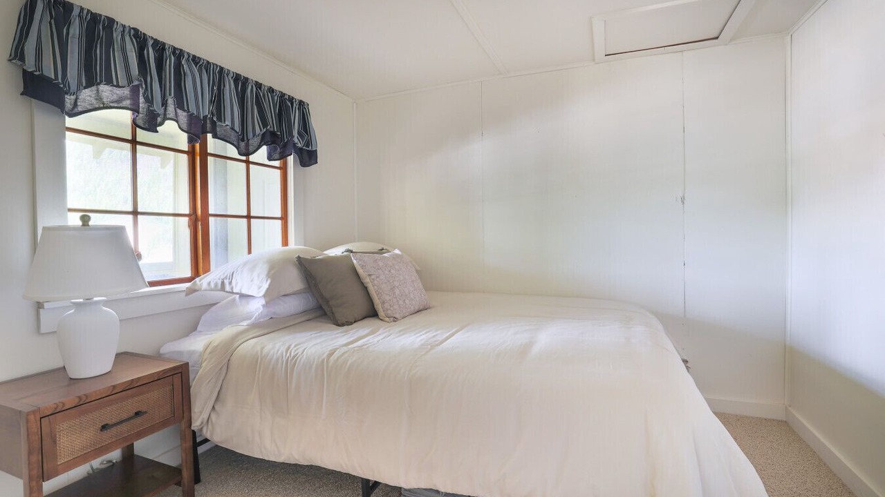 Photo of Bedroom in Colville