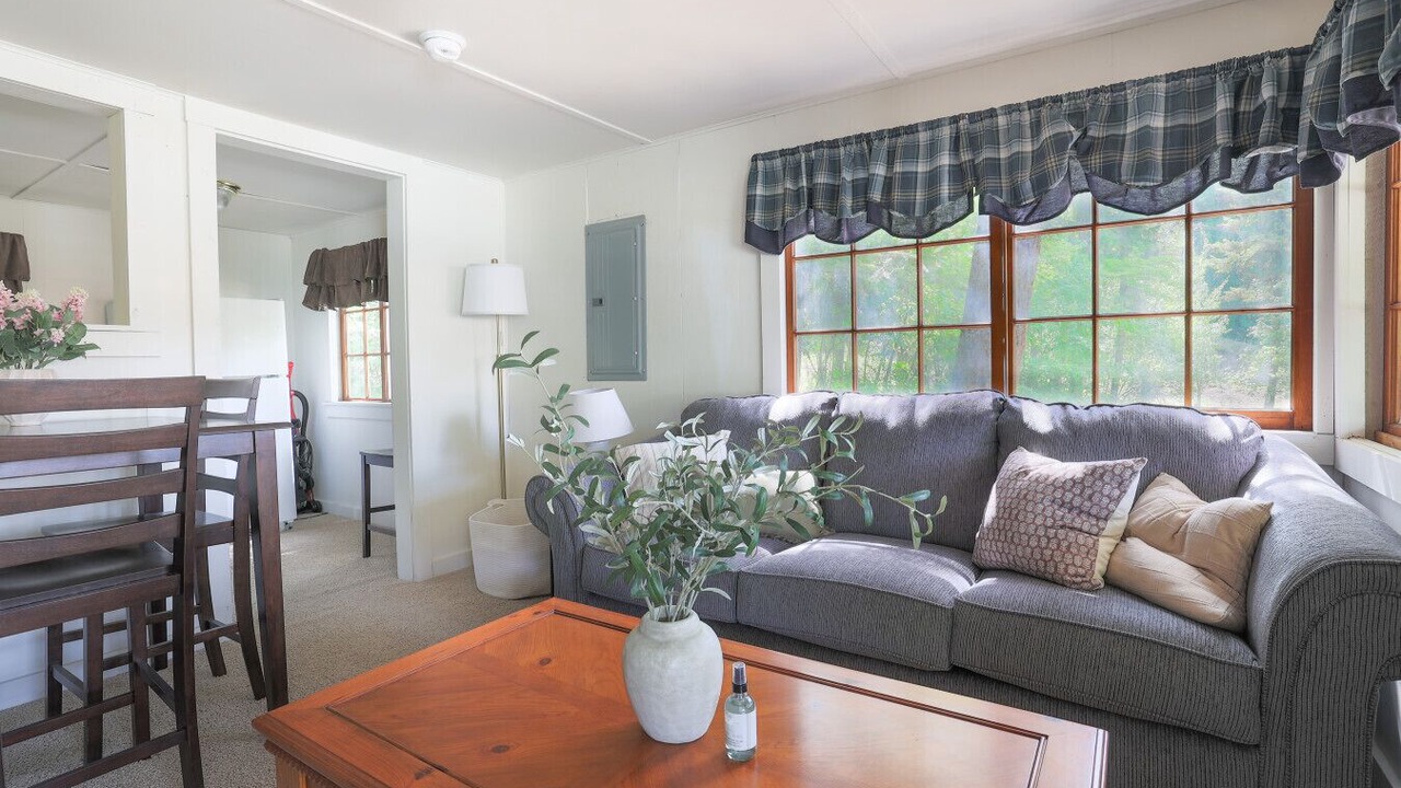 Photo of Livingroom in Colville