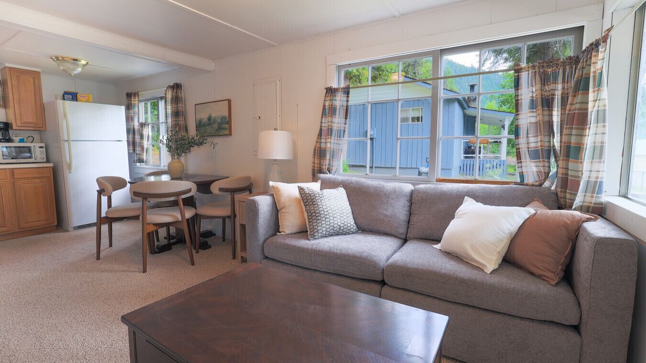 Photo of Others in Colville