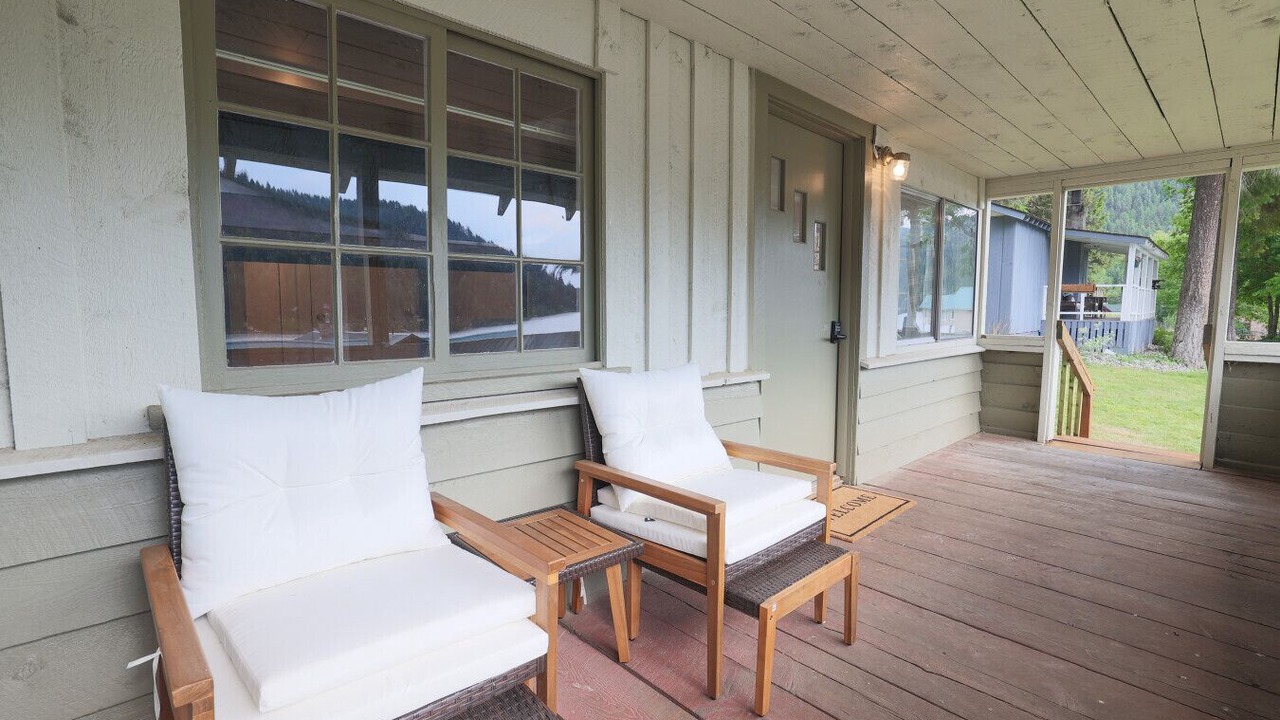 Photo of Others in Colville