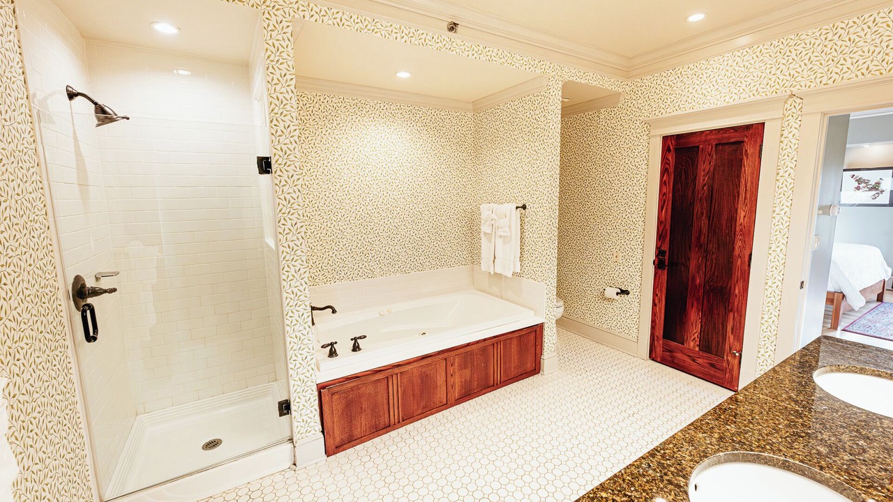 Photo of Bathroom in Shawnee On Delaware