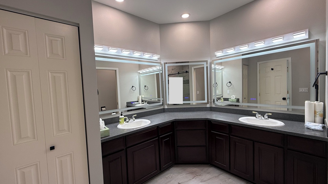 Photo of Bathroom in Edgewood