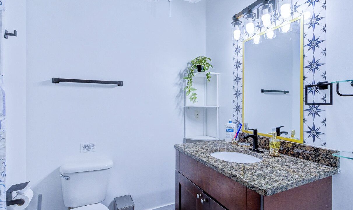 Photo of Bathroom in Downtown Memphis