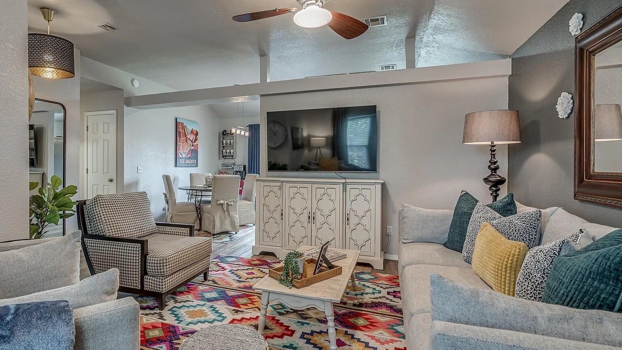 Photo of Livingroom in Norman