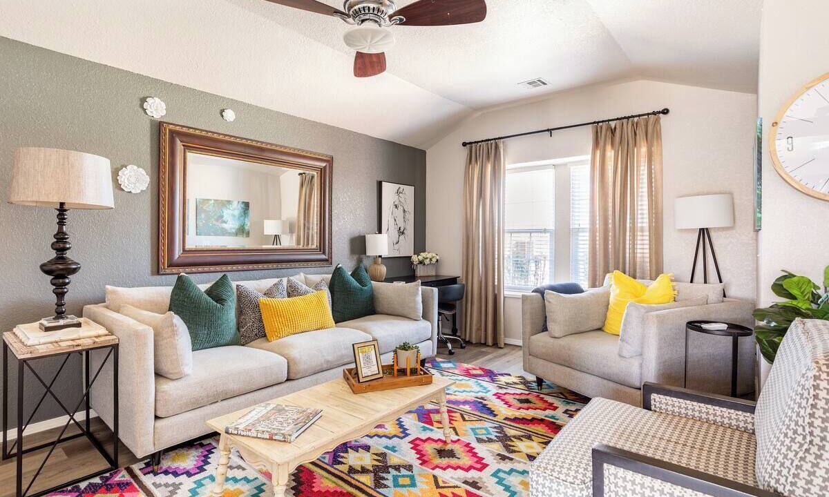 Photo of Livingroom in Norman