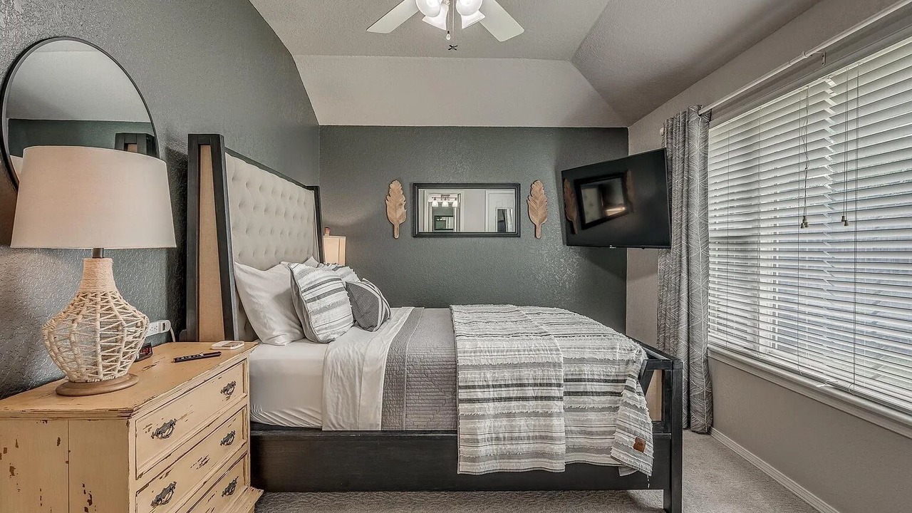 Photo of Bedroom in Norman