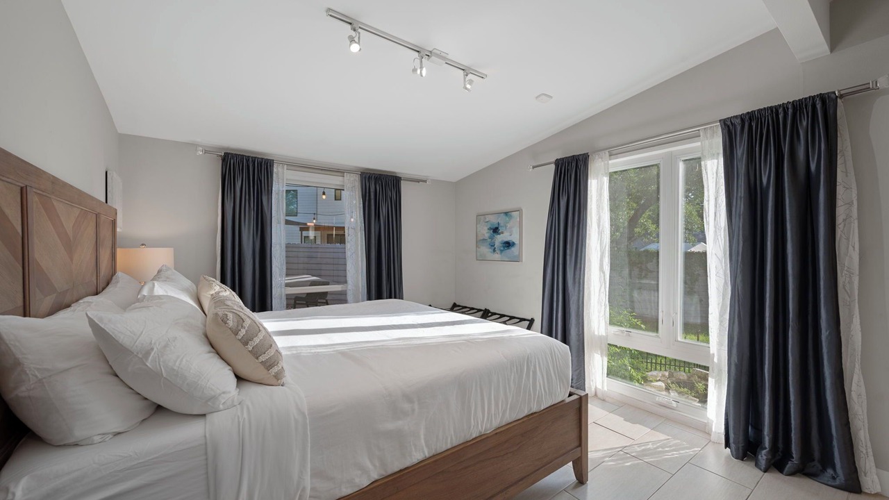 Photo of Bedroom in Crestview