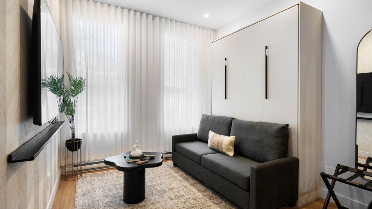 Photo of Livingroom in Plateau Mont Royal