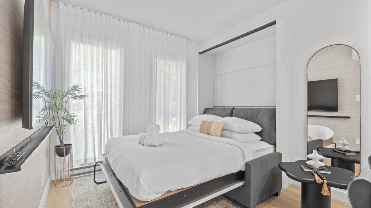Photo of Bedroom in Plateau Mont Royal