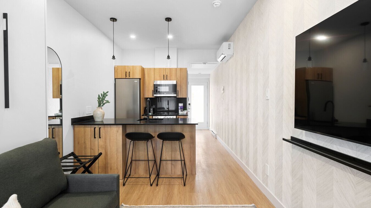 Photo of Livingroom in Plateau Mont Royal