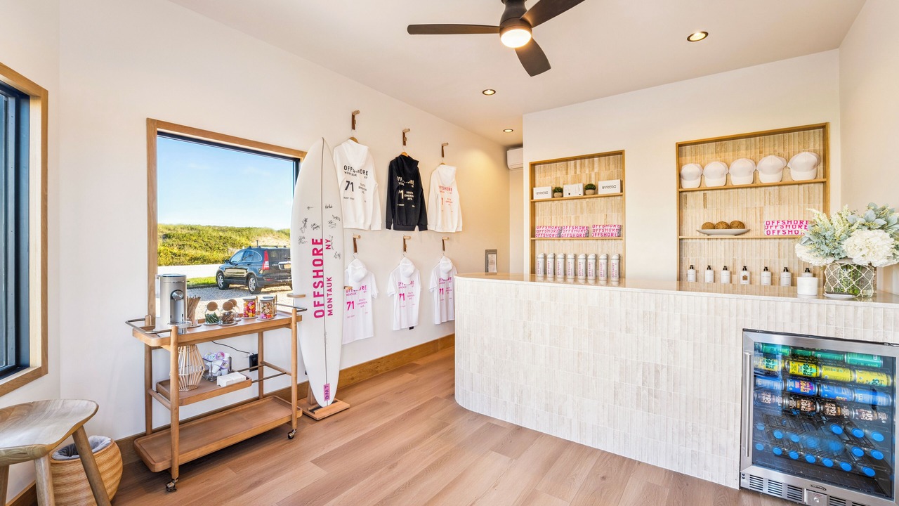 Photo of Others in Montauk