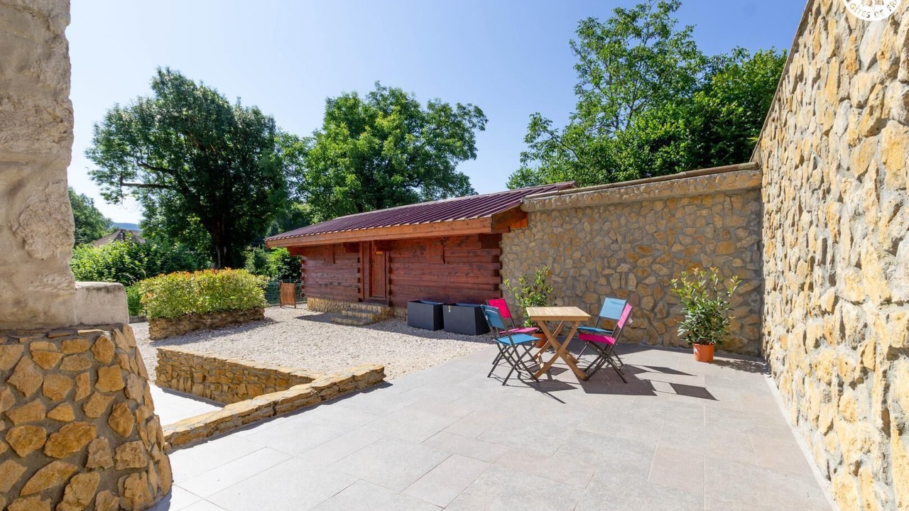 Photo of Outdoor in Chanaz