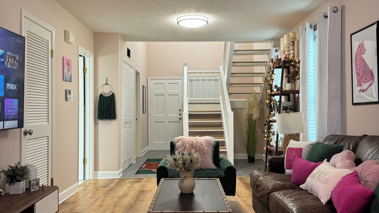 Photo of Livingroom in Highlands - Perkins