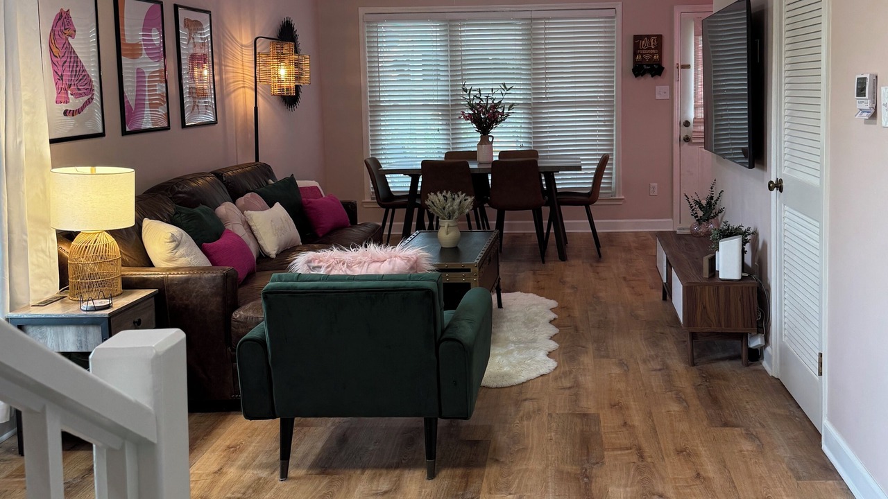 Photo of Livingroom in Highlands - Perkins
