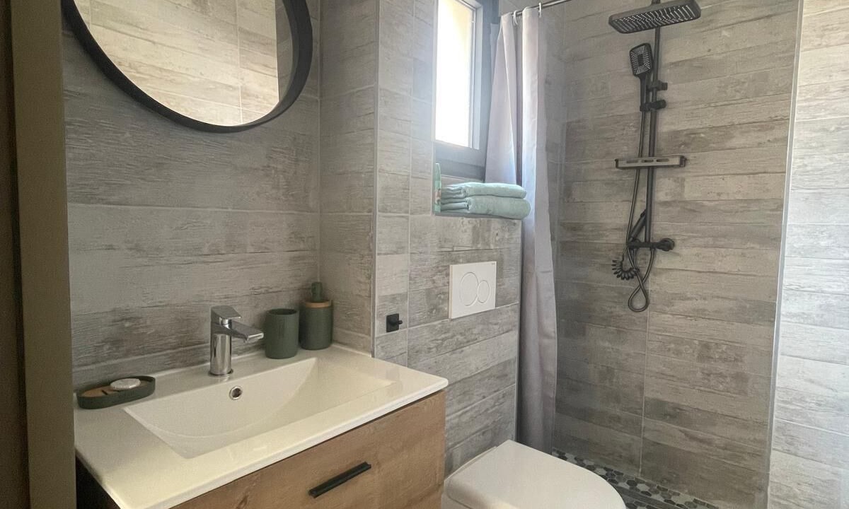Photo of Bathroom in Prades-le-Lez