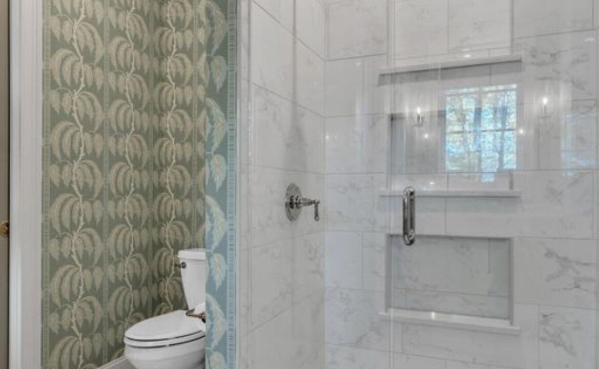 Photo of Bathroom in Dadeville