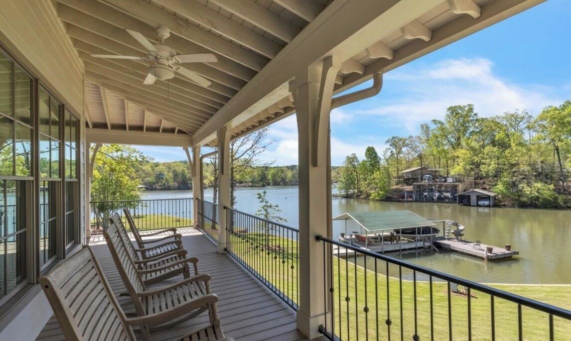 Photo of Patio Balcony in Dadeville