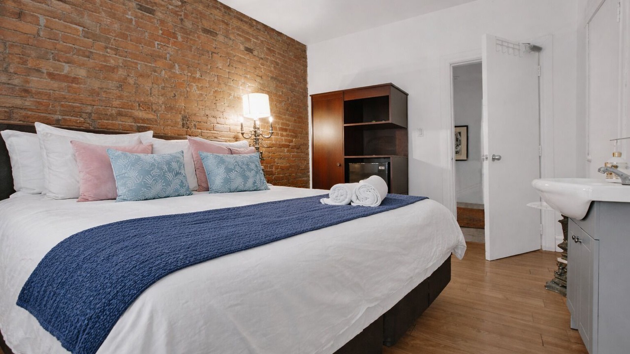 Photo of Bedroom in Ville-Marie