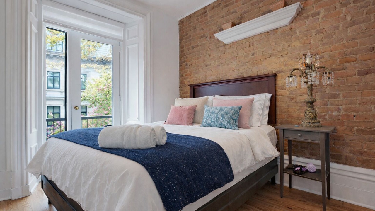 Photo of Bedroom in Ville-Marie