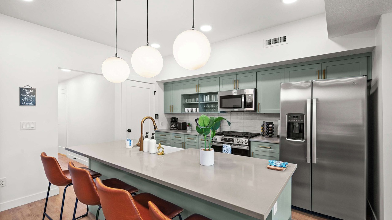 Photo of Kitchen in People's Freeway