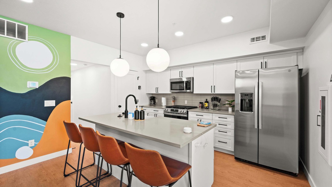 Photo of Kitchen in People's Freeway